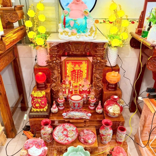 Ban thờ thần tại mệnh Hoả - Thổ
