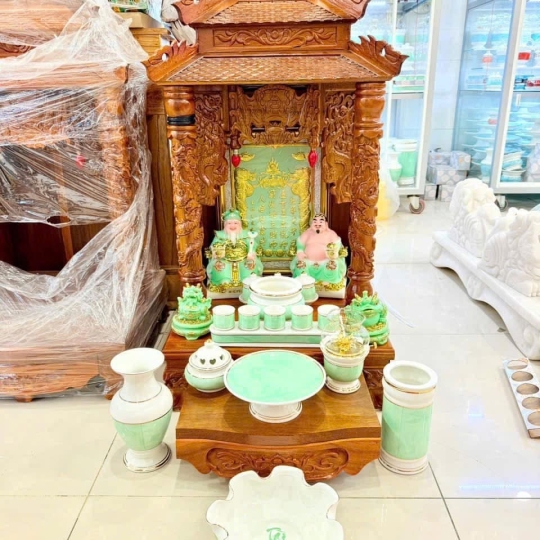 Trọn bộ ban thần tài mệnh mộc