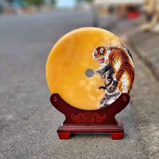 Dĩa Đá Ngọc Hoàng Long vẽ hổ