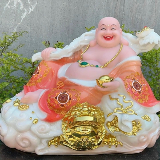 Phật Di Lạc mây
