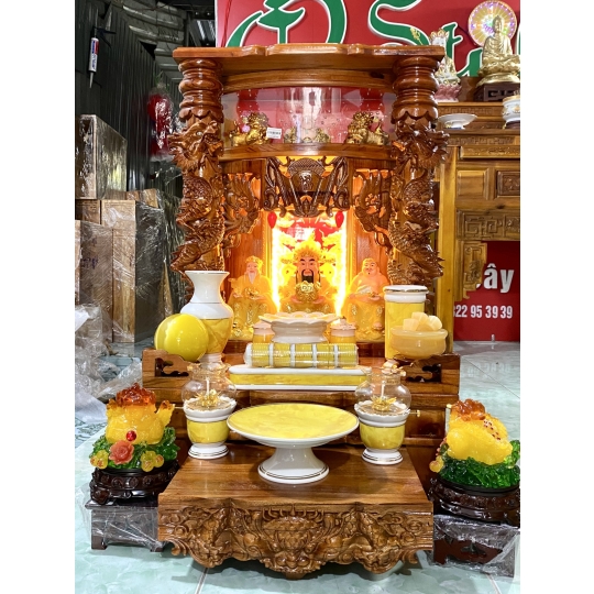 Bàn thần tài mệnh kim mẫu số 1