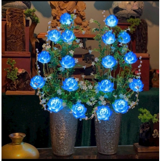 Đèn thờ hoa sen 