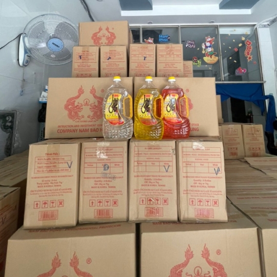 Dầu lưu ly loại 1 chai 2lit