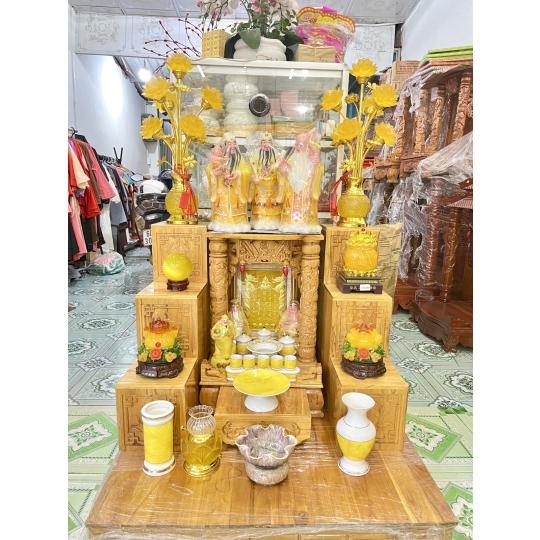 Ban thần tài đủ lộc