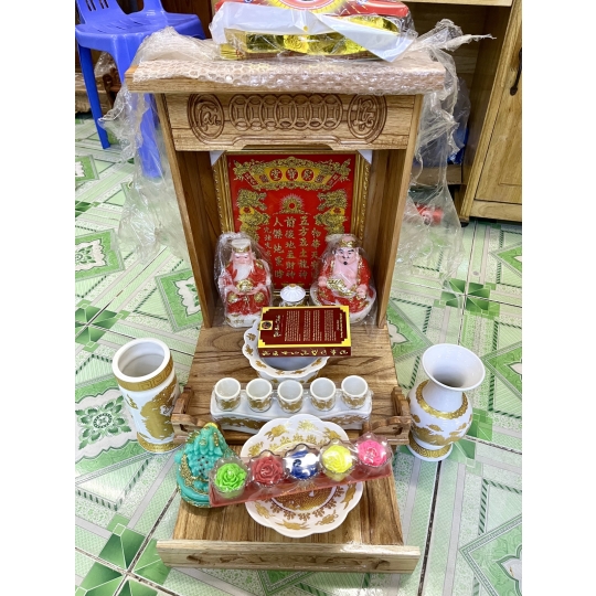 Ban thần tài thổ địa đủ lộc cho gia chủ