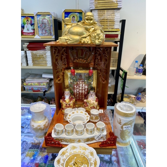 Ban thờ thần tài thổ địa mệnh Hoả