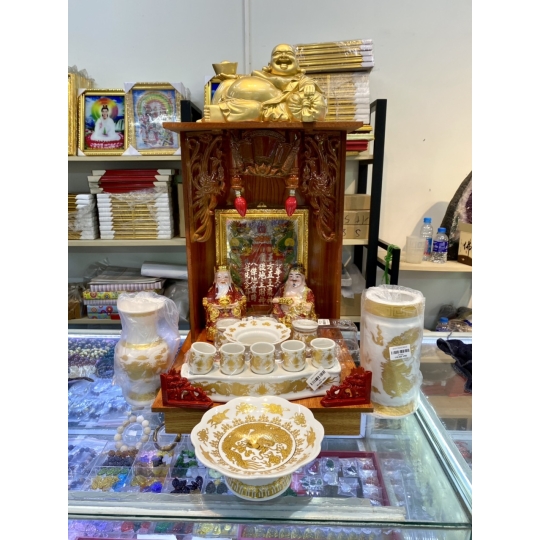 Ban thờ thần tài thổ địa mệnh Hoả
