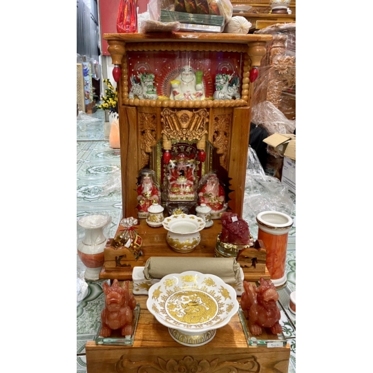 Ban thờ thần tài thổ địa mệnh Hoả