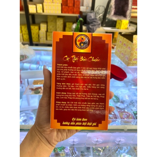 Gói cốt thất bảo trong bát nhang