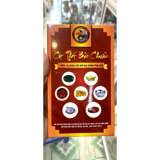 Gói cốt thất bảo trong bát nhang