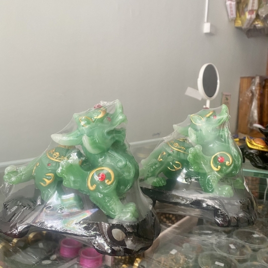 Tỳ Hưu đá tài lộc 