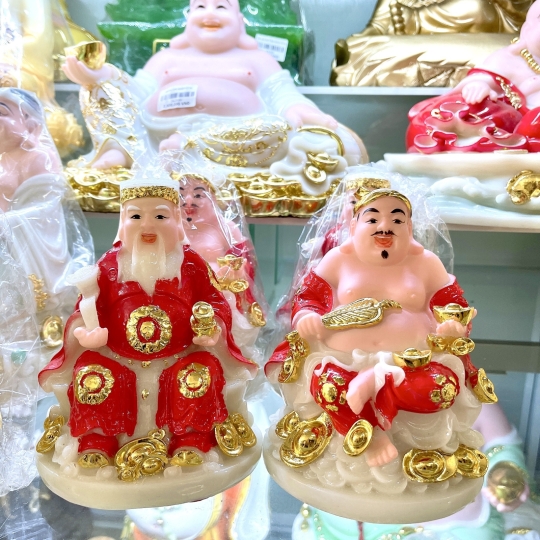 Thần tài thổ địa đế tròn đá cao 10cm mệnh Hoả mệnh Thổ 