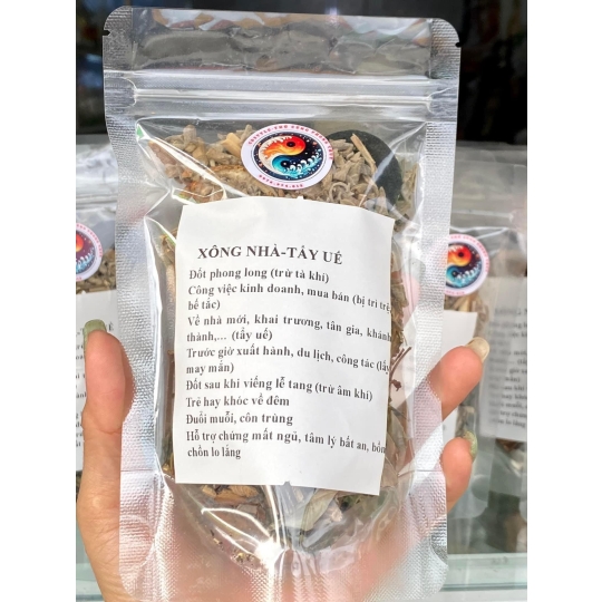 Xông nhà tẩy uế thảo mộc 