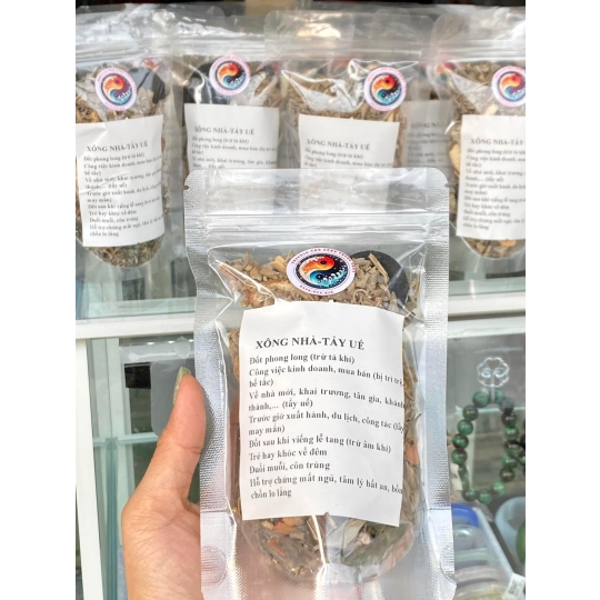 Xông nhà tẩy uế thảo mộc 